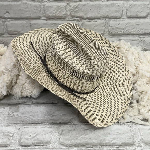 American Hat Company Other - American Hat Company Cowboy Tone Geometric Vented Ivory  Rancher Straw Hat 7 1/4